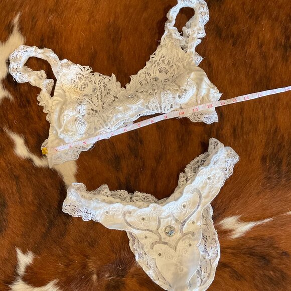 Vintage Floral Lace Rhinestones Bra & Panty 2 Piece Set Size XS/S - Picture 8 of 9